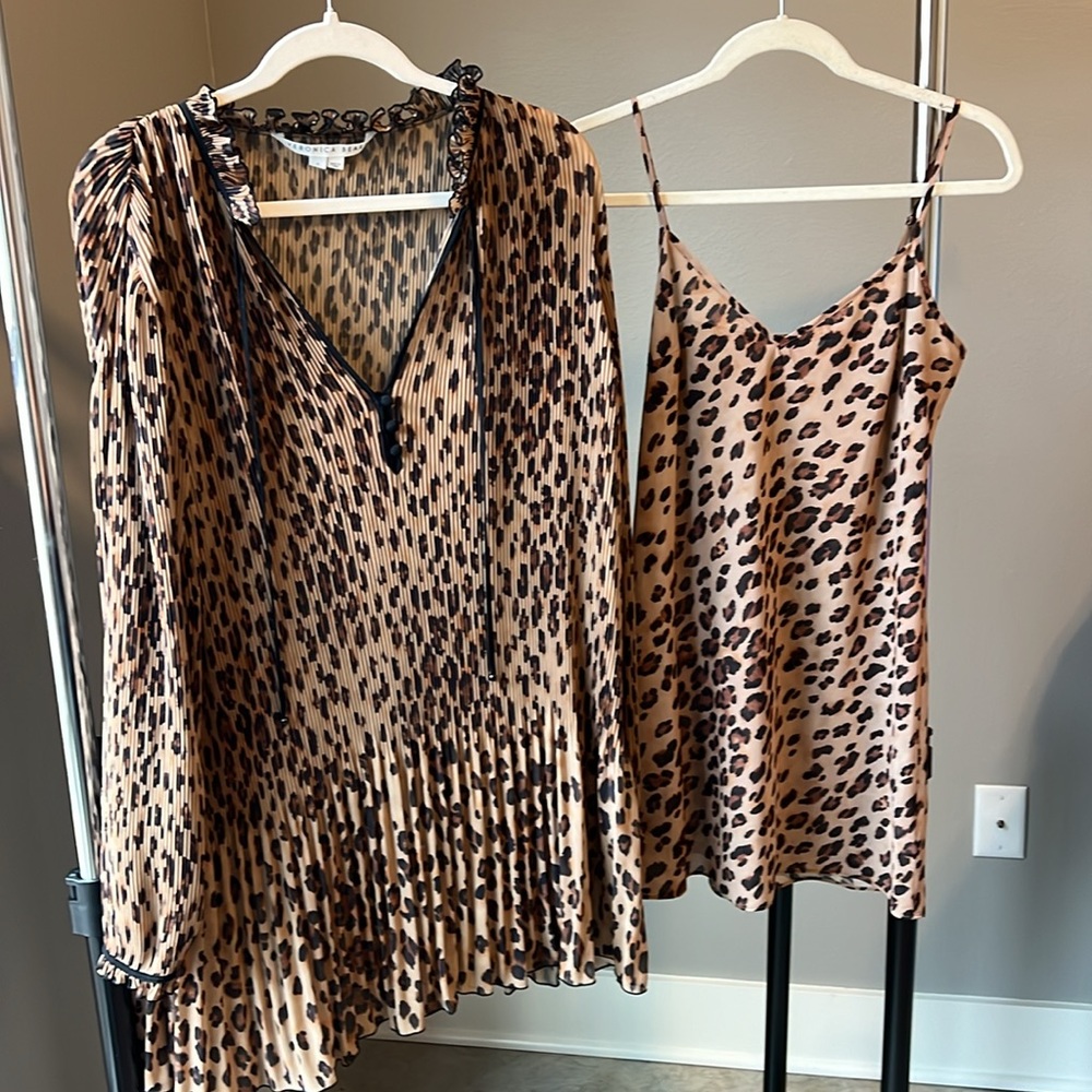 Veronica Beard dress/tunic, size 4, animal print, matching slip liner included